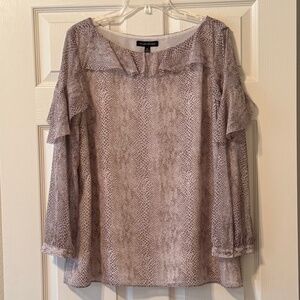 Banana Republic Ruffle Long Sleeve Snake Print Blouse – XL